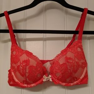 Victoria secret pushup bra